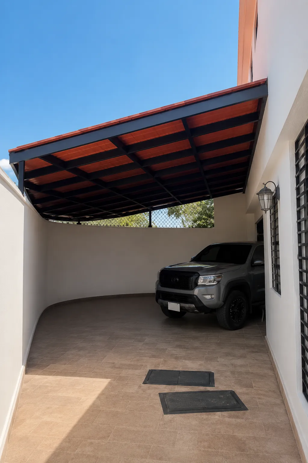 Diseño y fabricación de techos de galvateja en Playa del Carmen