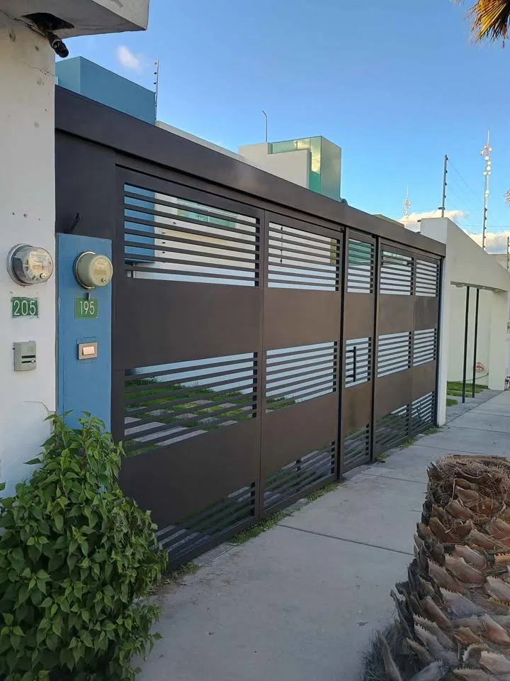 Instalación de portones en Playa del Carmen
