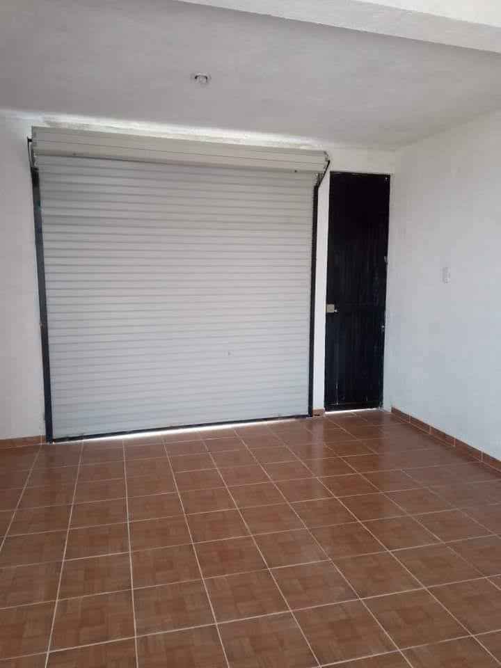 mantenimiento de cortinas metálicas en Playa del Carmen